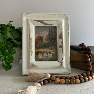 Vintage Swans In Weathered White Frame